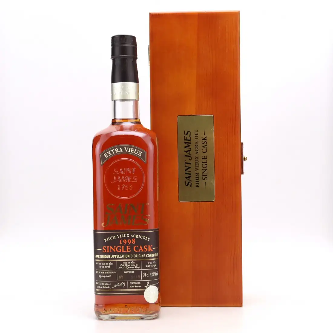 Bottle of Saint James Single Cask 1998