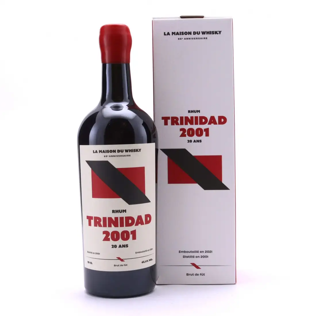 Bottle of La Maison Du Whisky T.D.L Rhum Trinidad (Flag Series) 2001