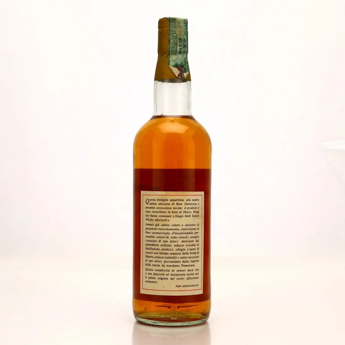 Image haute résolution de Moon Import Versailles Demerara Rum 1985