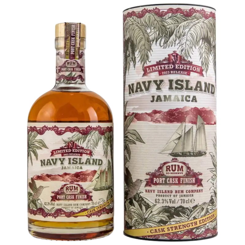 Bottle of Navy Island Rum XO Reserve (Port Cask Finish)