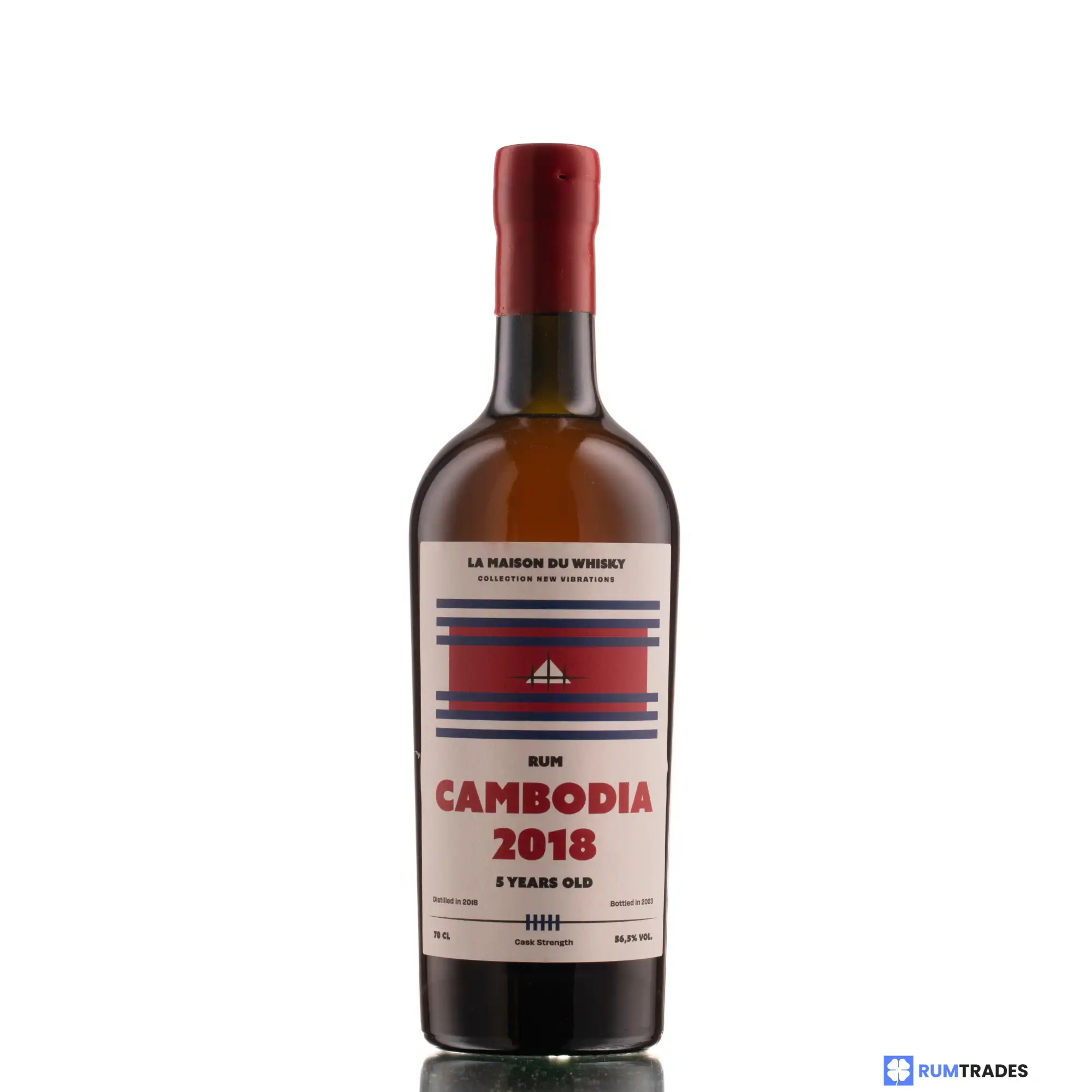 Image haute résolution de La Maison Du Whisky Samai Rhum Cambodia (Flag Series) 2018