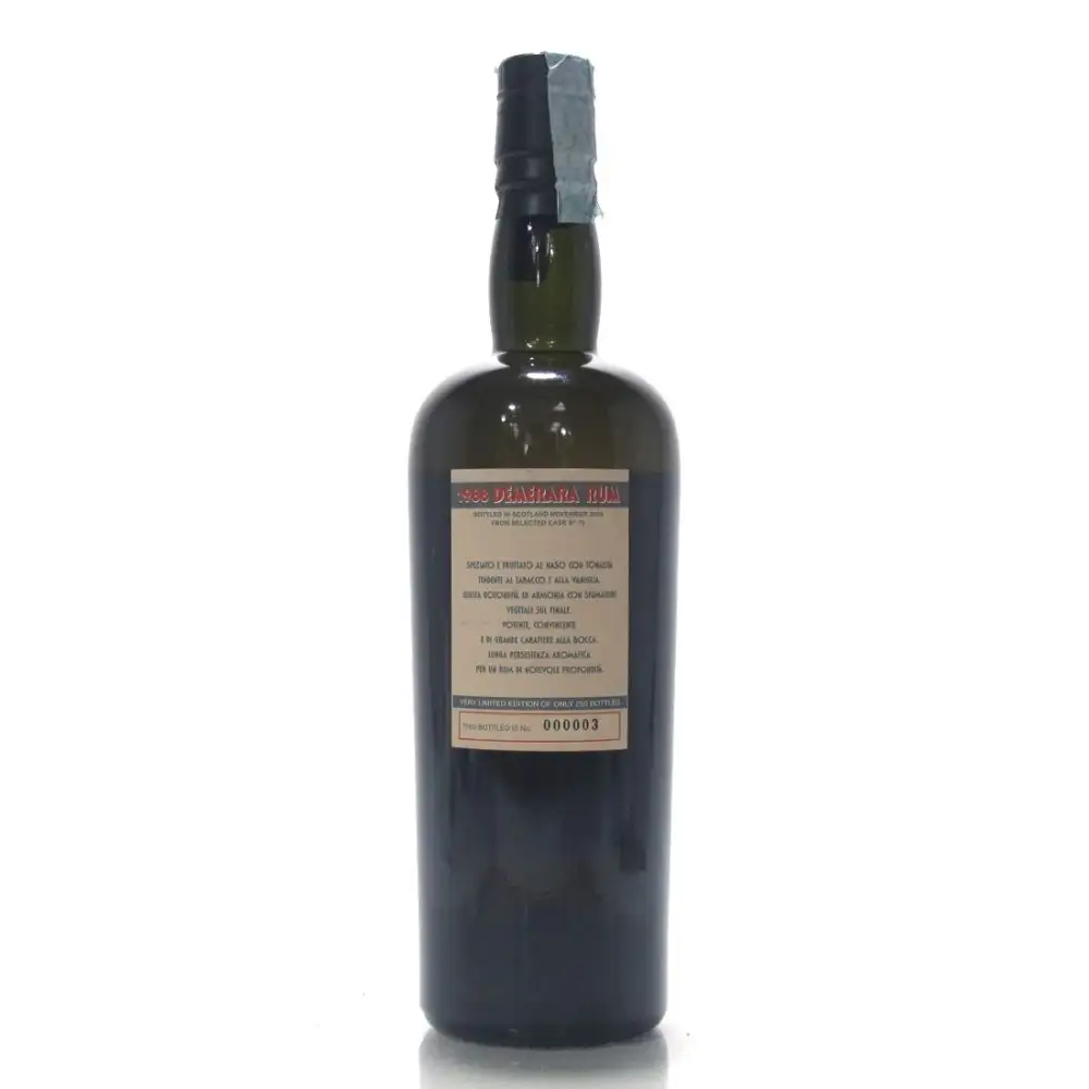 High resolution image of Samaroli Demerara Rum 1988