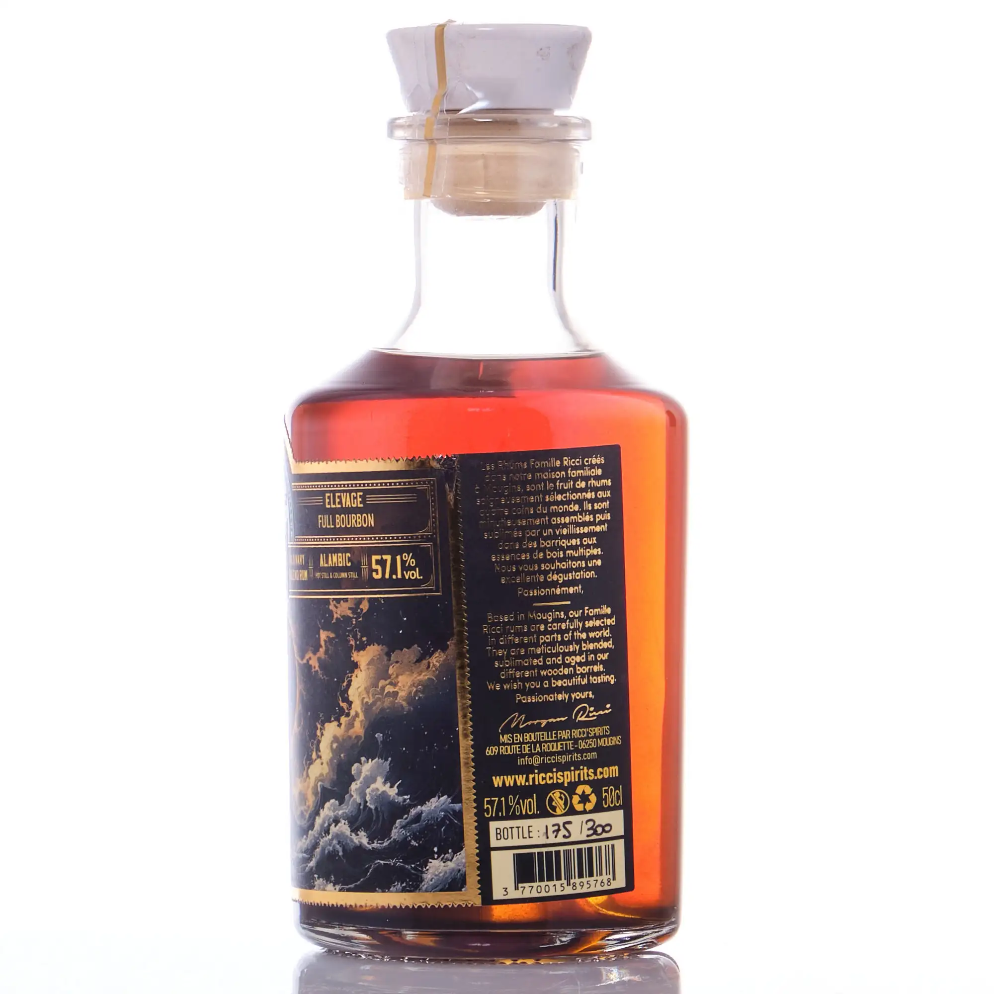 Image haute résolution de Famille Ricci Navy Blend by RumX 2025