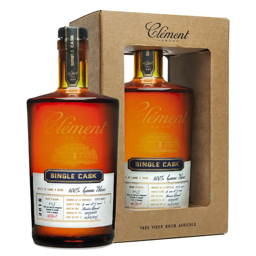 Bottle of Clément Single Cask Canne Bleue 2015