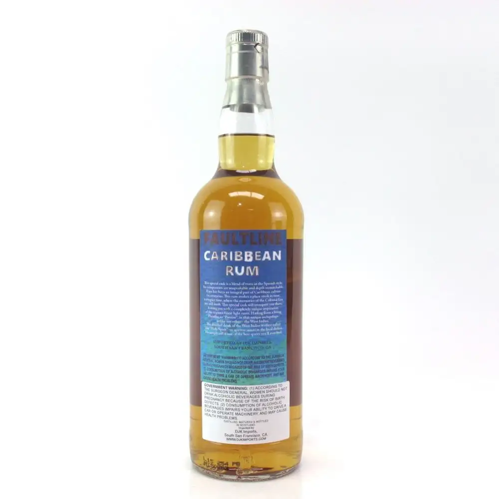 Hochauflösendes Bild von K&amp;L Wines Faultline Caribbean Rum