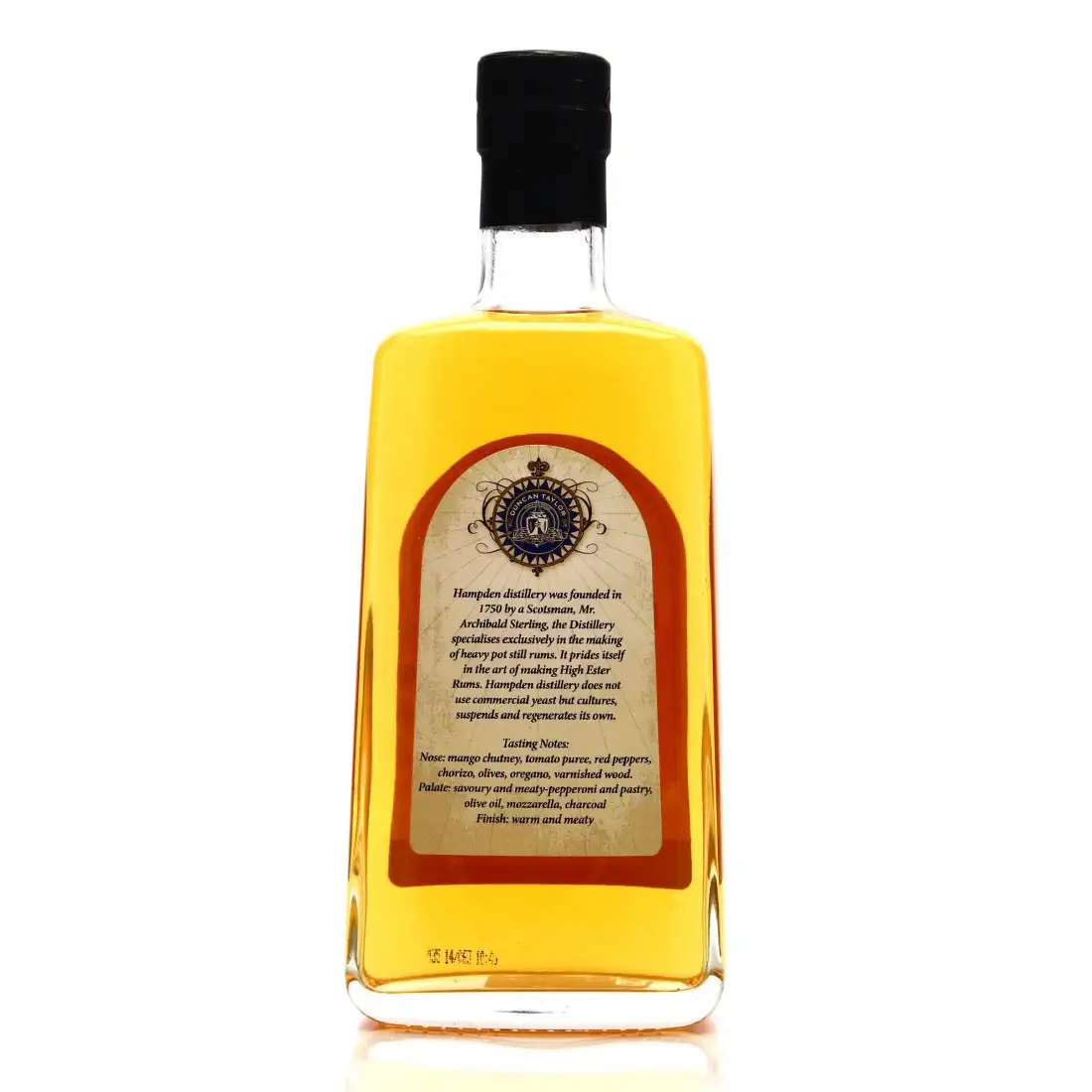 High resolution image of Duncan Taylor Hampden Single Cask Rum LROK 2000