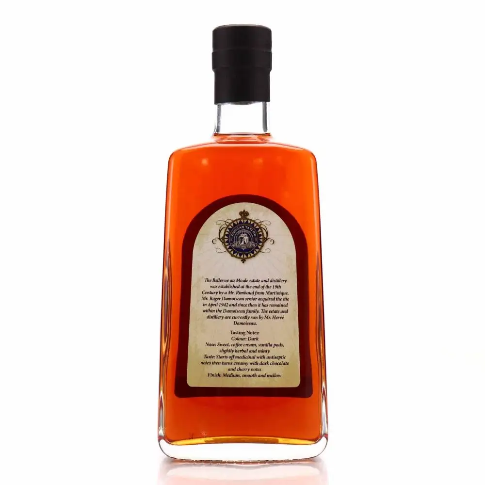 High resolution image of Duncan Taylor Bellevue Single Cask Rum 1998
