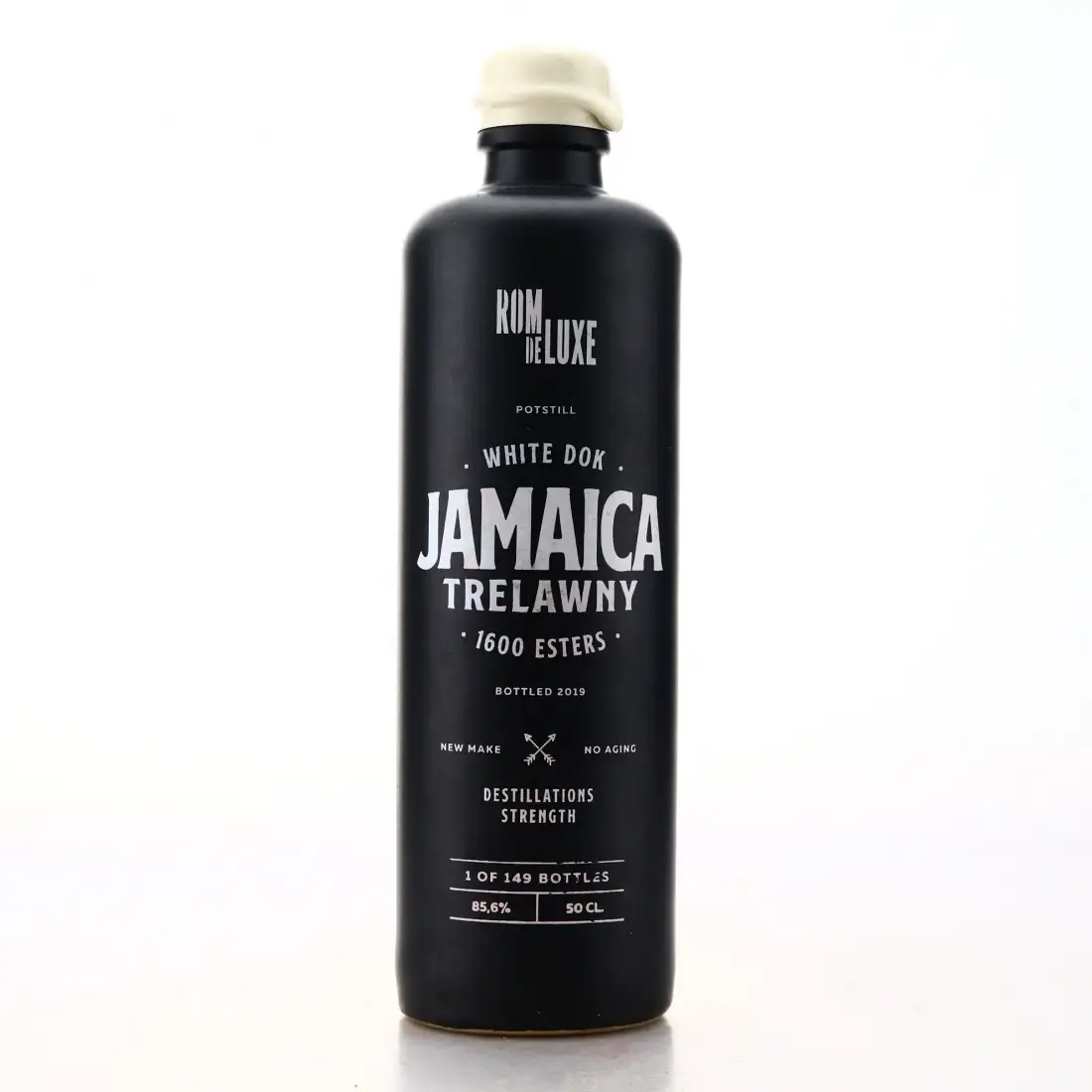 Image haute résolution de Romdeluxe Hampden Trelawny White DOK 2019