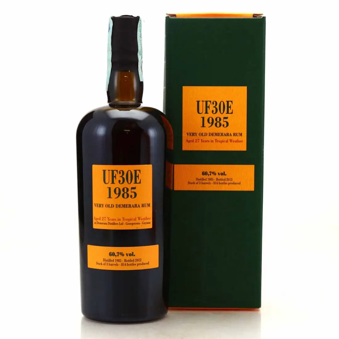 Bottle of Velier Uitvlugt UF30E 1985