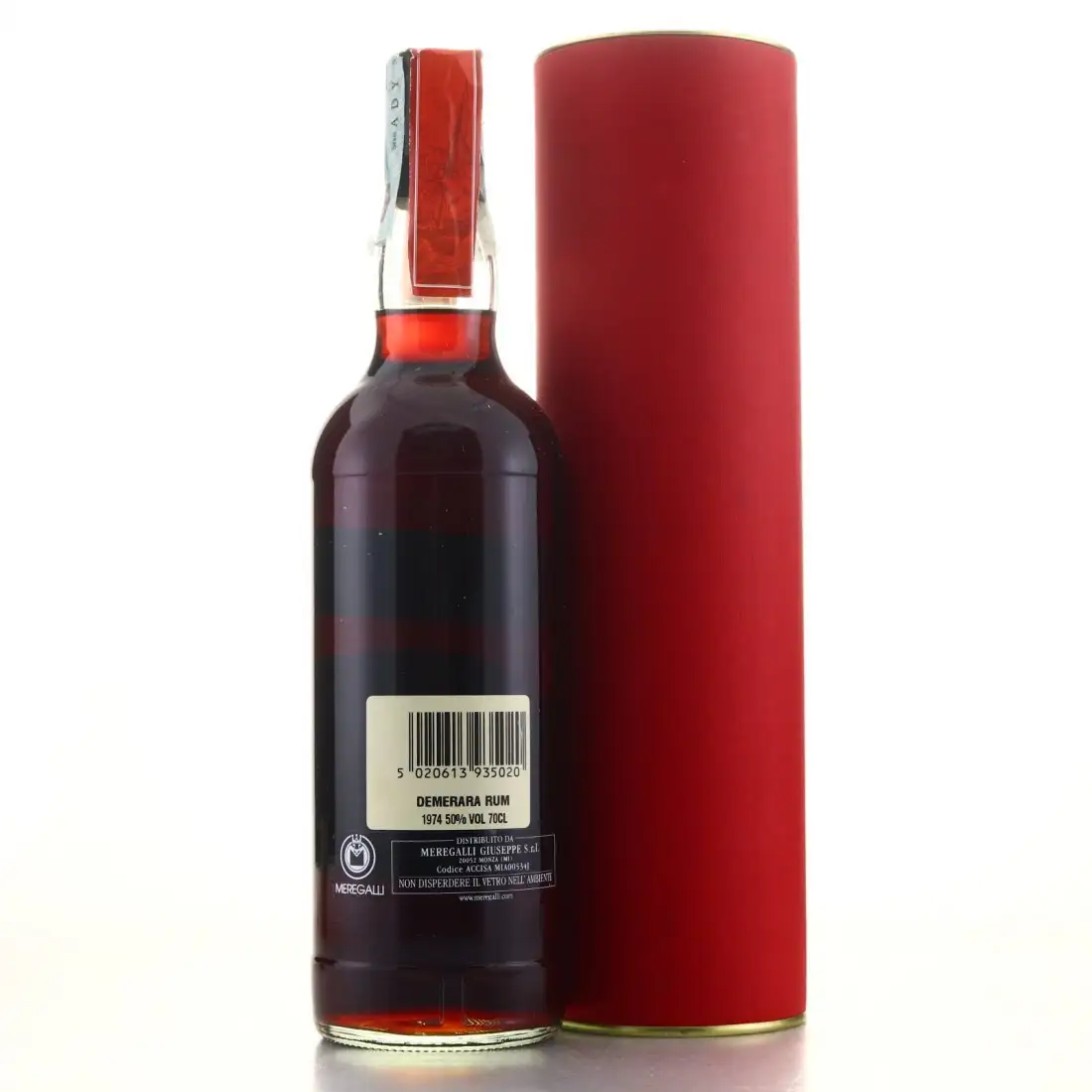 High resolution image of Gordon &amp; MacPhail Demerara Rum 1974