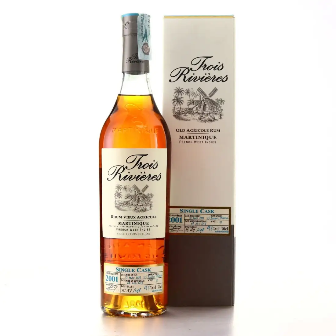 Bottle of Trois Rivières Single Cask 2001