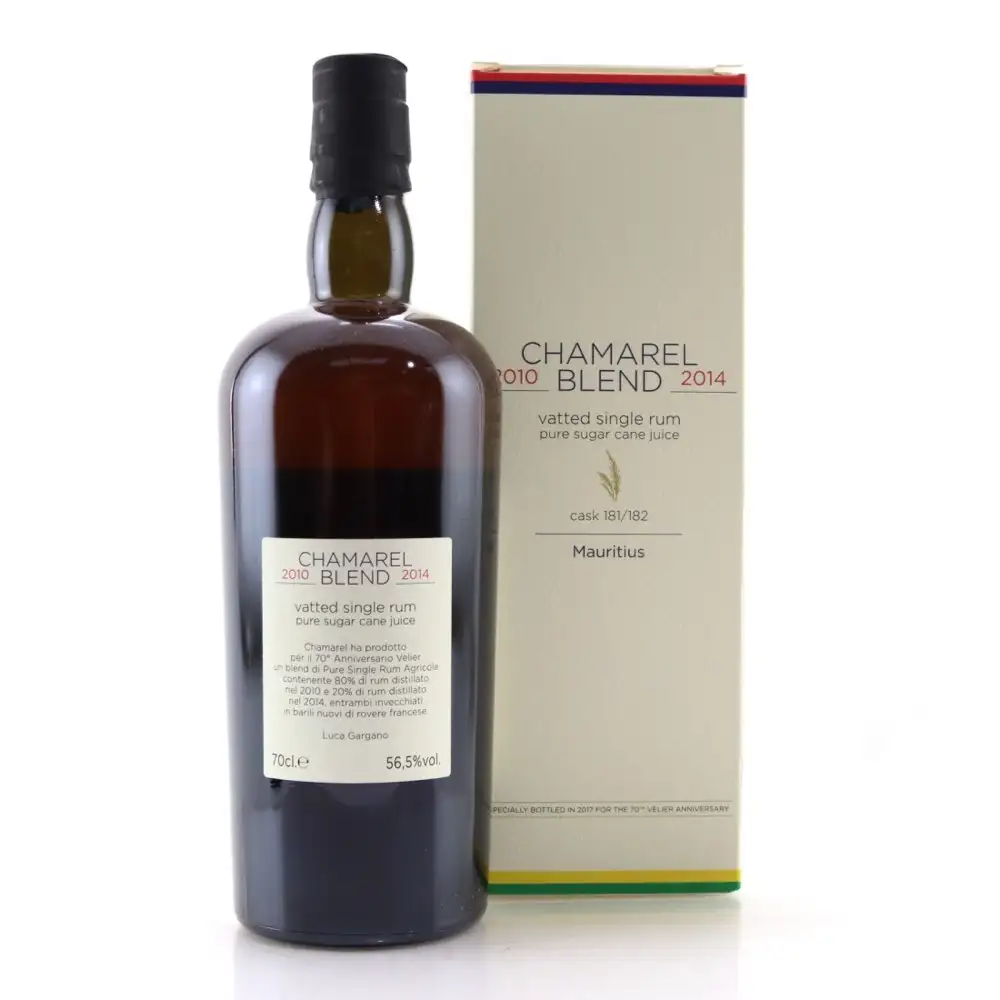 Image haute résolution de Velier Chamarel Blend 2014