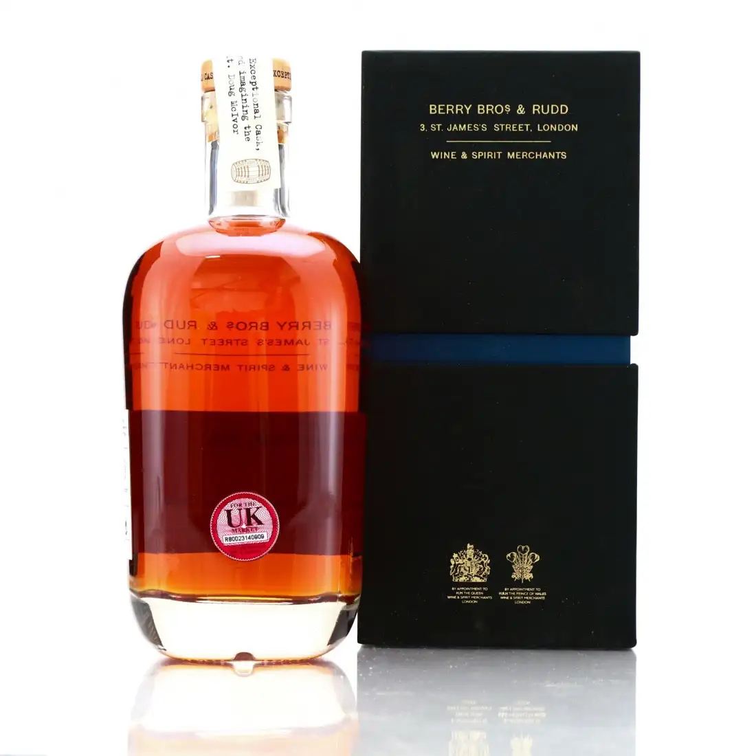 High resolution image of Berry Bros &amp; Rudd Long Pond Jamaican Rum 1982