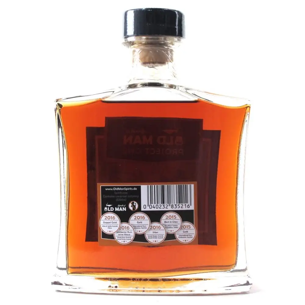 Image haute résolution de Spirits of Old Man Rum Project One Caribbean Spirit